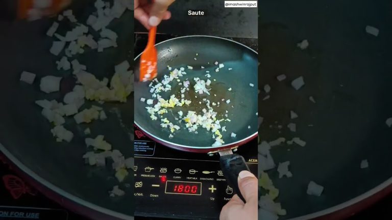 White Sauce Pasta Recipe | Chessy Pasta | #youtubeshorts #recipeoftheday #shorts #easyrecipe #food