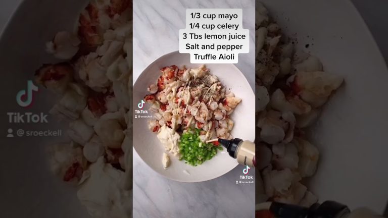 How to Make Truffle Aioli Lobster Rolls