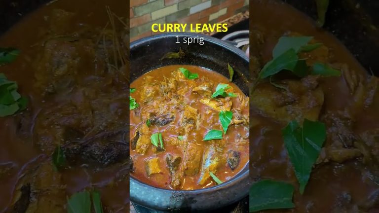 Fish curry recipe #shorts | Ayala meen curry | Seafood recipe | Meen curry | Kerala fish curry
