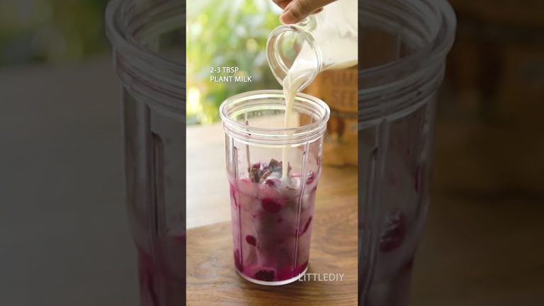 4 ingredient smoothie bowl – a healthier ice cream