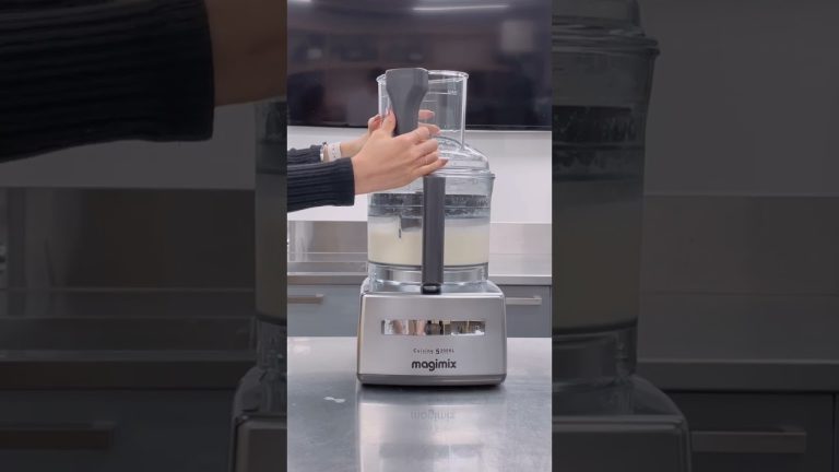 Simple Food Processor Smoothie | Magimix Food Processor