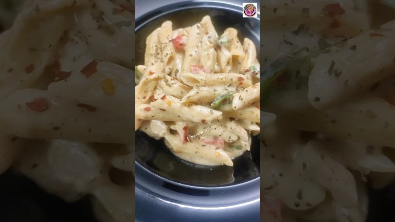White Sauce Pasta | Béchamel Sauce Pasta | #shorts #youtubeshorts #ytshorts #pasta #whitesaucepasta