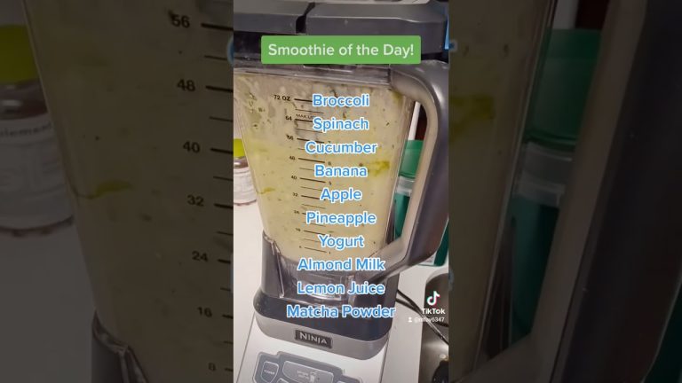 smoothie of the day. ✨️🥤🥰😍✨️ #smoothie #smoothietime #health #healthylifestyle