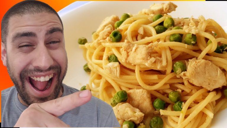 LEVEL 9999 CHICKEN AND PEAS PASTA!!! Simple Chicken Pasta Recipe! How To Video