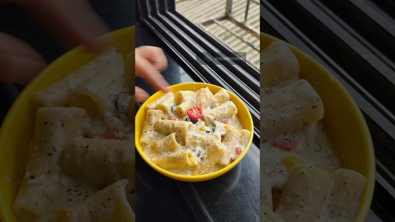 Quick Pasta Recipe | White Sauce Pasta | Pasta Recipe #shorts