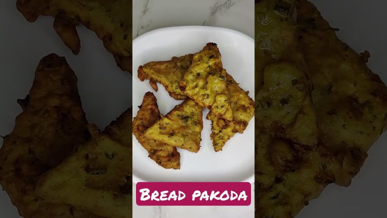 bread pakoda in 5 minutes । Quick bread pakora recipe#shorts #breadpakoda