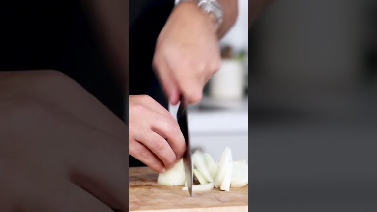 Making a delicious duck sauce! Fine dining recipes #shorts