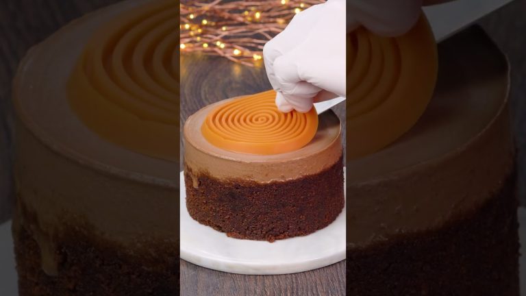 Most Chocolate Melt Dessert Ideas #TopCake #Shorts #Satisfying #Chocolate @YahTasty