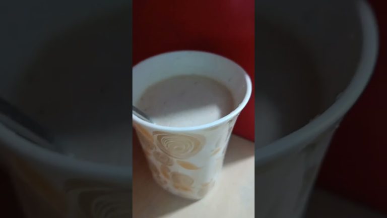 banana oats smoothie for weight loss #shorts #weightloss #smoothie #howtoloseweight #fitness#recipe