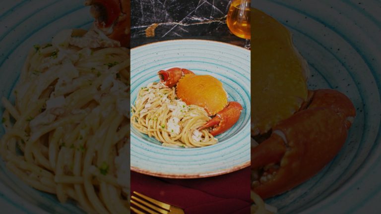 Carbonara #pasta with Crab #culinary #chef #chefzarar #carbonara #seafood #recipe #fyp #trending