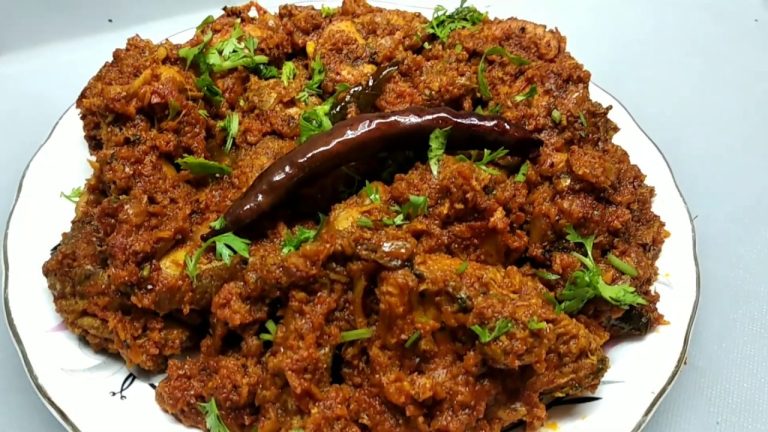 Kolhapuri Sukha Chicken Recipe || कोहलापुरी सुखा चिकन || fullthaali