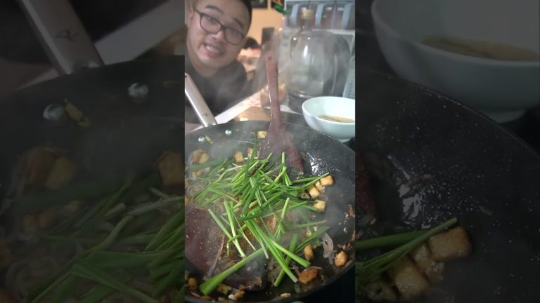 AUTHENTIC Pad Thái Thái Lan Recipe #shorts