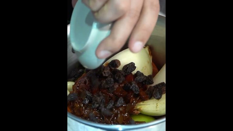 【Fred吃上癮短片】巧克力辣醬炸五花肉