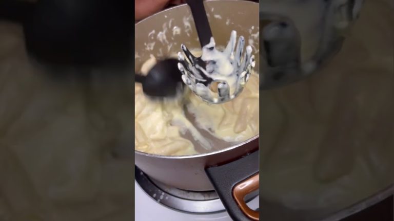 Make ’em Say Ugh 😩  |        Tasty Tips Ep.01                   #seafood #alfredo #salmon #shorts