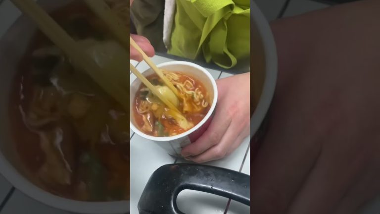 BBQ Rib Instant Ramen! #shorts #bbq #ramen