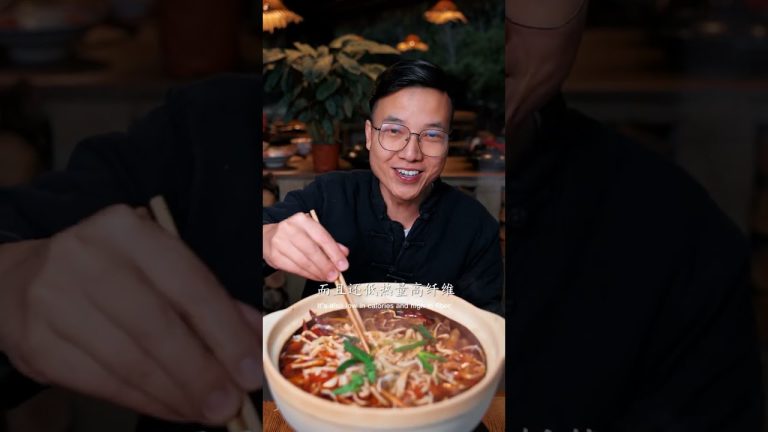 Hot pot with glutinous rice shoots丨Eating Spicy Food and Funny Pranks丨Funny Mukbang