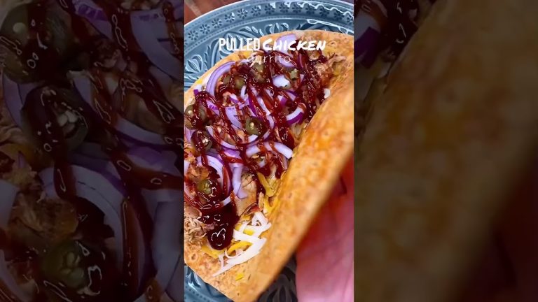 Our favourite & easy Pulled CHICKEN QUESADILLA🌮🥰🔥❤️| Recipe in description | CHEFKOUDY