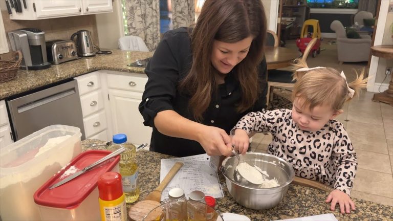 Growing Chicken Fodder & Baking Butternut Squash Bread (That’s To Die For)! 🐓🌾🤤