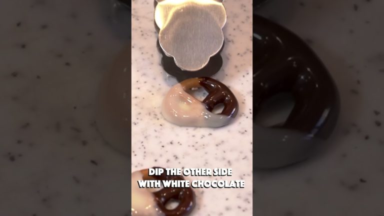 Melted Chocolate Dessert Recipes: Quick and Easy Recipes for Any Occasion #shorts