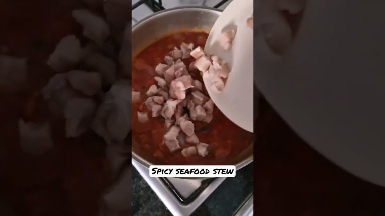 Seafood stew #spicyfood #recipes #winterrecipe #seafood #seafoodrecipe #deliciousfood #easyrecipe