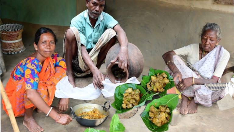 Pork Meat recipe | How tribe family cooking Pig meat in village style | santali style pig meat curry