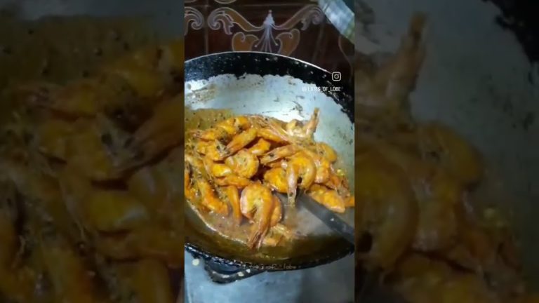 Masala Prawns 🦐 #recipe #viral #shorts #prawns praw