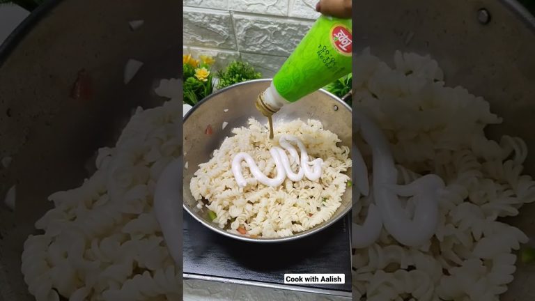 Streetstyle pasta recipe #shorts #trending #viral #yt #streetfood #pasta #easy
