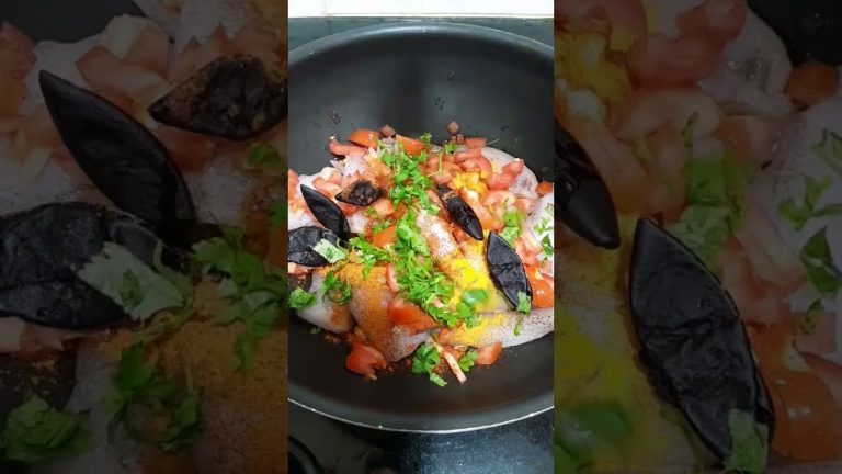 Bombay Duck Curry Recipe | Fish Curry | Seafood Recipe | How To Make | #shorts #youtubeshorts