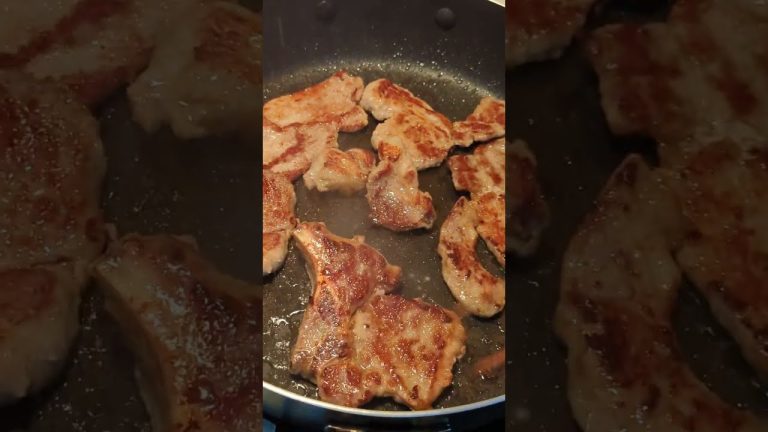🔥 Perfectly Seasoned & Cooked Pork Chops 🐖🥩