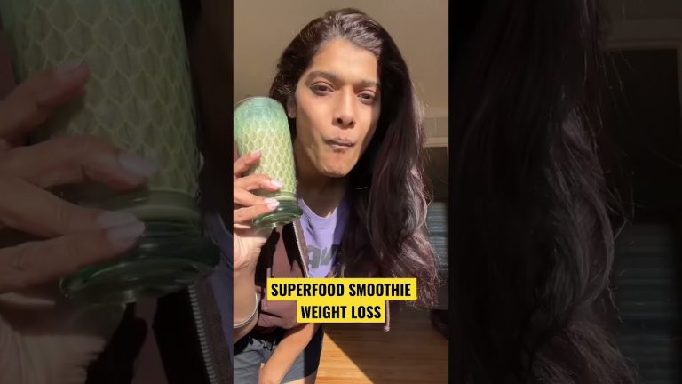 TRY THIS!SUPER FOOD SUPER SMOOTHIE!#shorts #healthyrecipes #weightloss #glowinskin