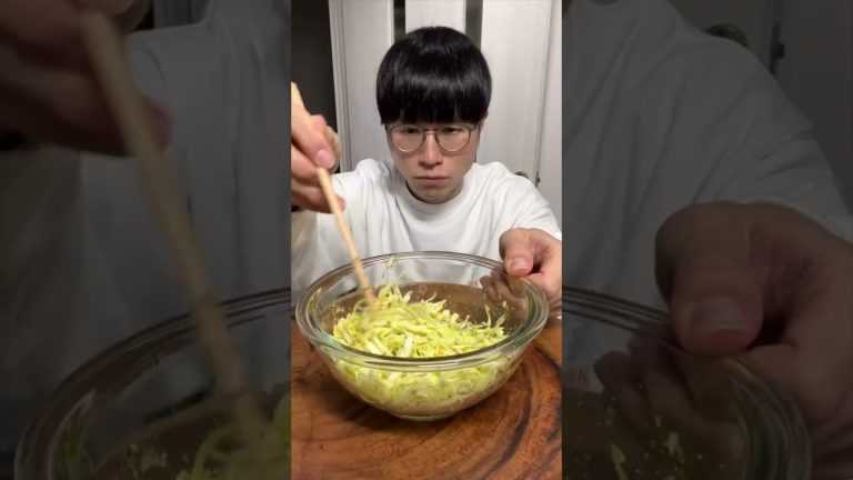 I make a sandwich with the leftover pork cutlet  #shorts #food