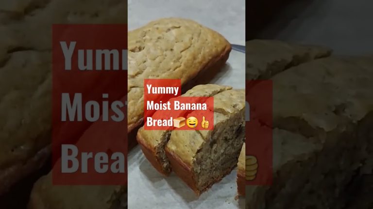 How to Make Moist Banana Bread? #recipes #food #cooking #baking #shorts