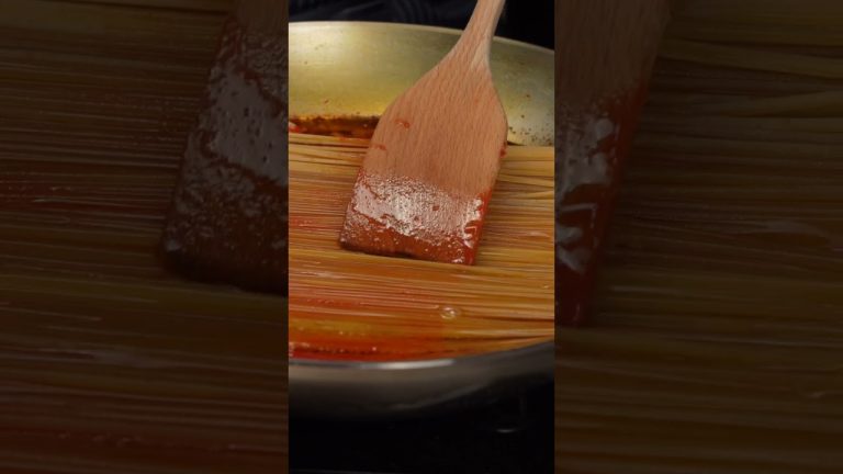 ASSASSIN 🔪 SPAGHETTI 💀 KILLER PASTA 😱🤤