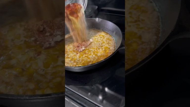 I love making recipes that I see online but this was TOP TIER. This seafood ramen was amazing 🤍