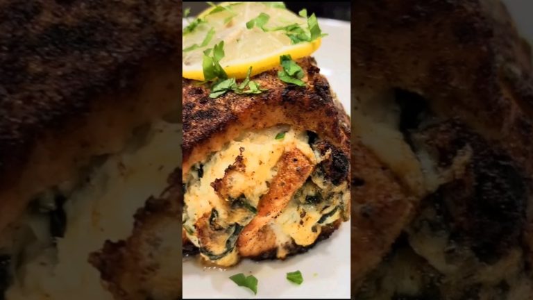 Keto Spinach Stuffed Salmon #Salmon #seafood #recipe #dinnerideas #greatfoodhappymood #easyrecipe