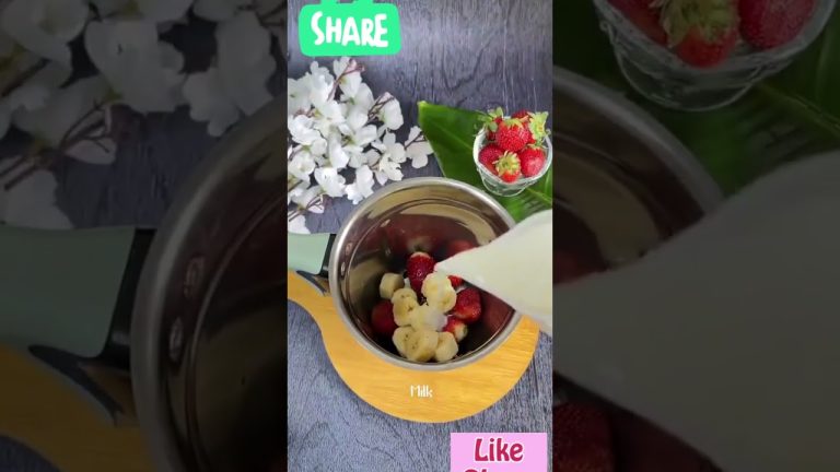 #Short Strawberry Banana Shake