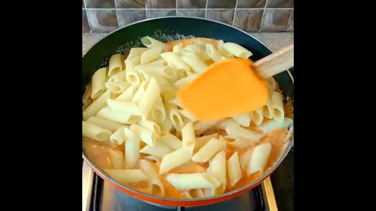 Pasta Recipe | Milk Pasta Recipe | Cheese Pasta Recipe | Easy Pasta Recipe | #pasta #shorts