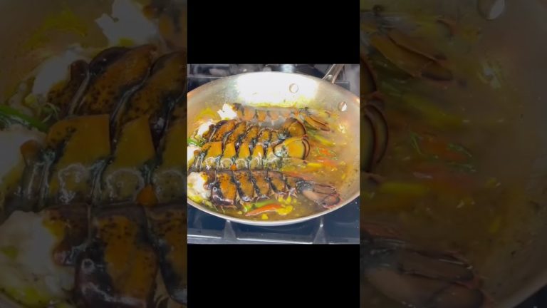 Curry Lobster 🦞 #curry #lobster #foodie #recipe #yummy #chef #cooking #homecooking #seafood #views