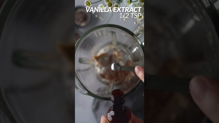 Keto Chocolate Peanut Butter Smoothie