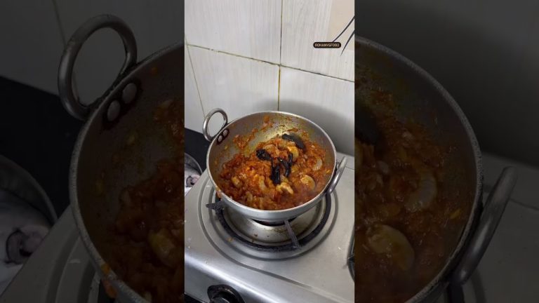 Prawns Masala Recipe #prawns #recipes #recipeshorts #indianfood #seafood #maharashtrianfood