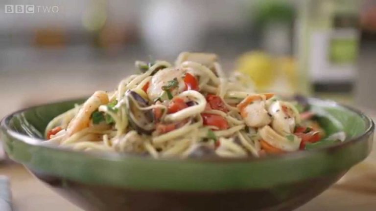 Seafood Linguine recipe – Mary Berry's Absolute Favourites: Episode 1 Preview – BBC Two