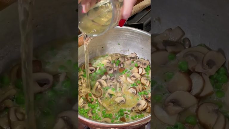 The perfect WHITE SAUCE PASTA recipe for the winter