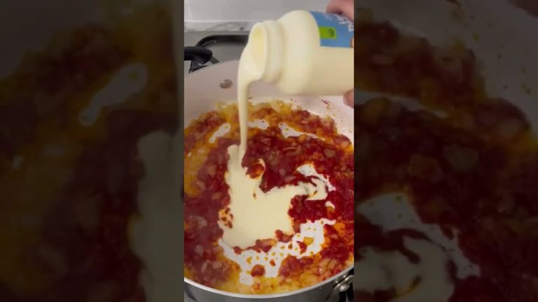 Easy Gigi Hadid Pasta Recipe for a Healthy Dinner #Cooking #EasyRecipe #HealthyRecipes #shorts