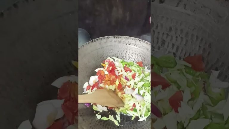 Tomato ketchup or piyaj ke sath banaye pasta new recipe #shorts #cooking #trending