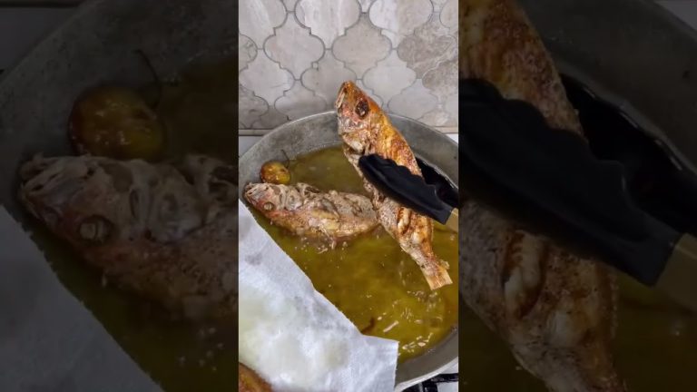 Jamaican Brownstew Fish|Brownstew Recipe #shorts #therainaskitchen #jamaicanfood