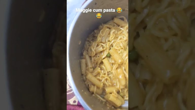 Maggie cum pasta / maggie pasta recipe / hostel recipe / maggie ki new recipe ki khoj #hostelfood