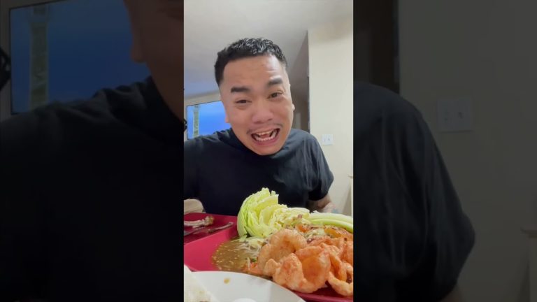 Thum Khao Poon With Fried Chicken And Boil Eggs!!! 🍜🍗🥚🔥🌶️