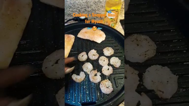 I cooked a seafood dinner for myself! Glazed Snapper & Shrimp Mukbang otw! 🐟😙🐟