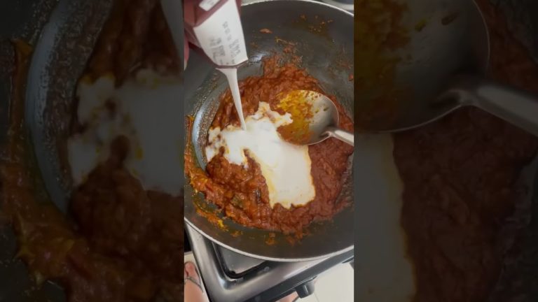 Prawn and Squid coconut curry 🍛🦑🍤 #curry #indianfood #shorts #prawns #tasty  #seafood #recipe