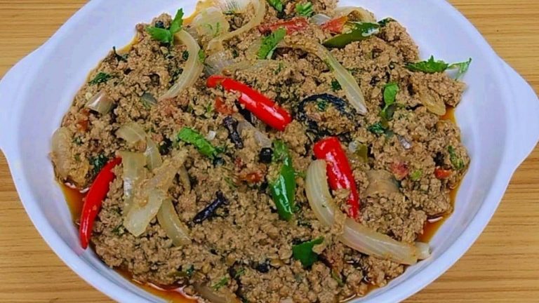 White Keema Stew Recipe | Khade Masale Ka Qeema | Mutton / Beef Keema Stew | Stew Keema Recipe